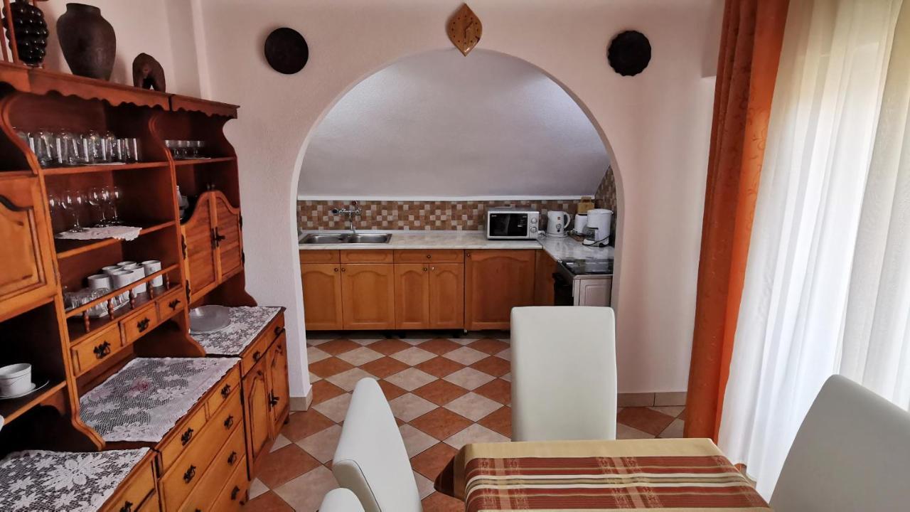 Magyar Apartmanhazak I-Iii. Zalakaros Exterior photo