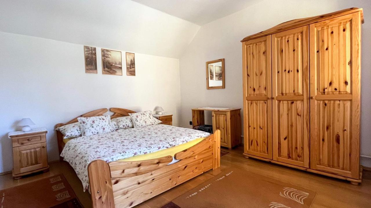 Magyar Apartmanhazak I-Iii. Zalakaros Exterior photo