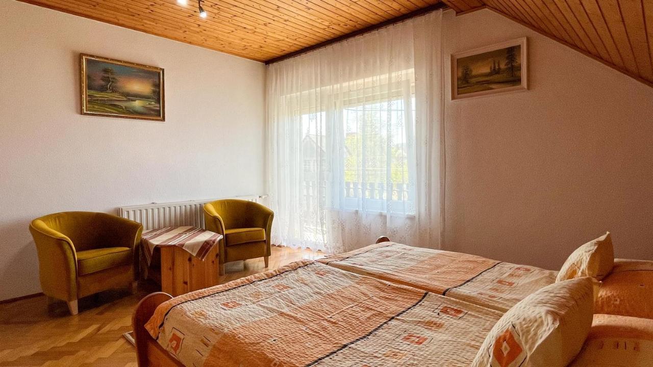 Magyar Apartmanhazak I-Iii. Zalakaros Exterior photo
